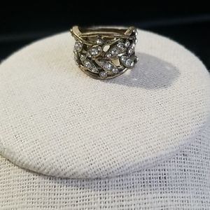 Premier DESIGNS ring sized 6